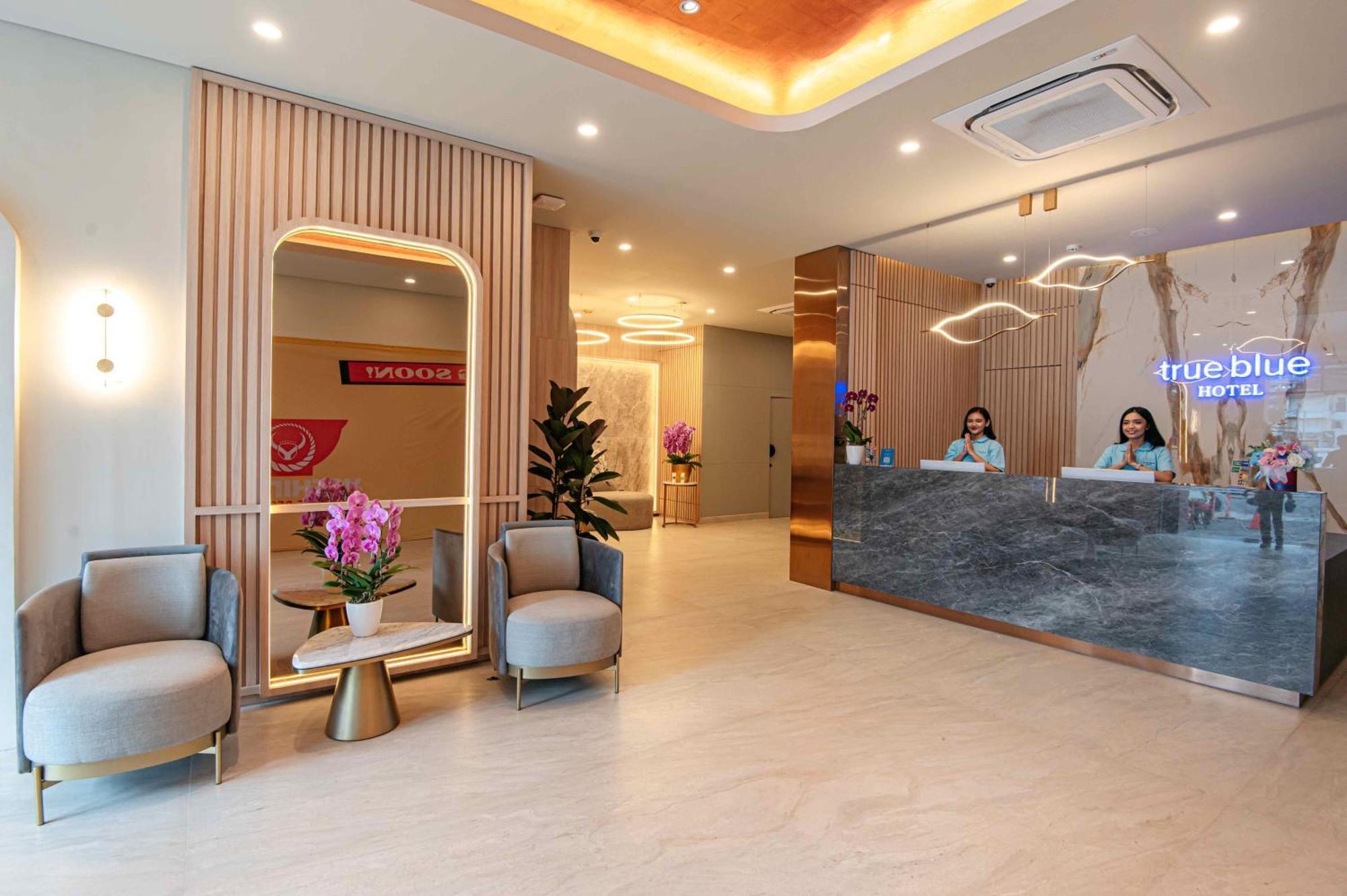 True Blue Hotel Menteng Jakarta Exterior photo
