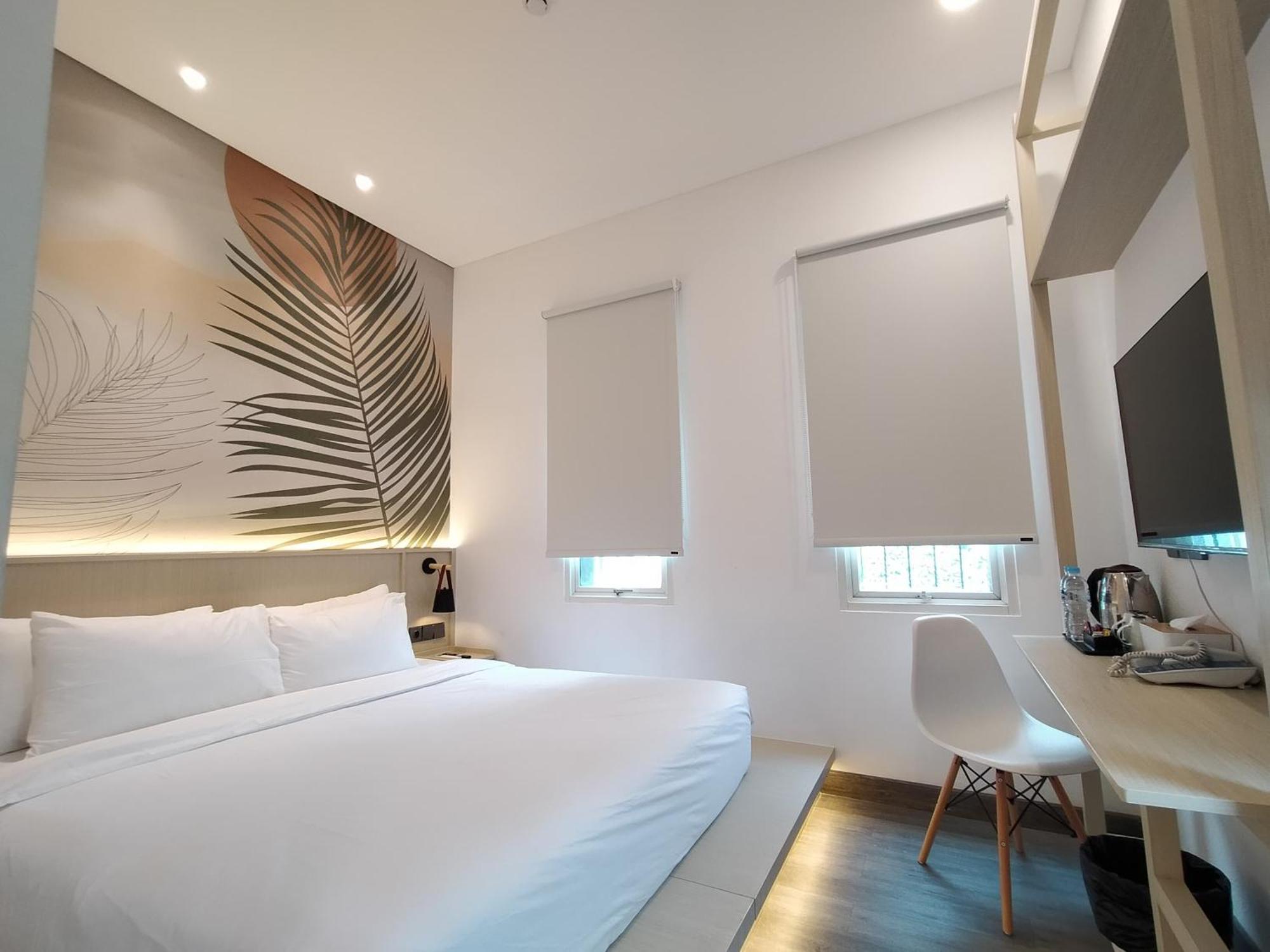 True Blue Hotel Menteng Jakarta Exterior photo